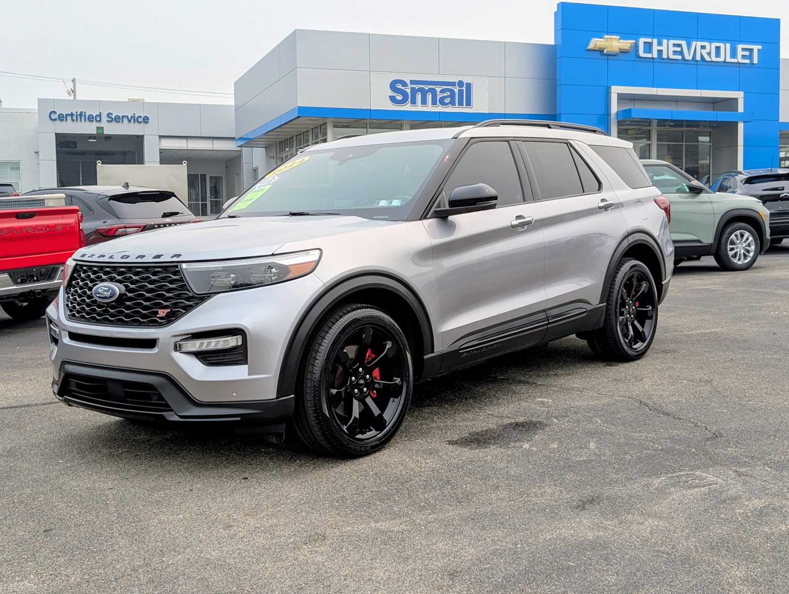  2024 Ford Explorer ST AWD   