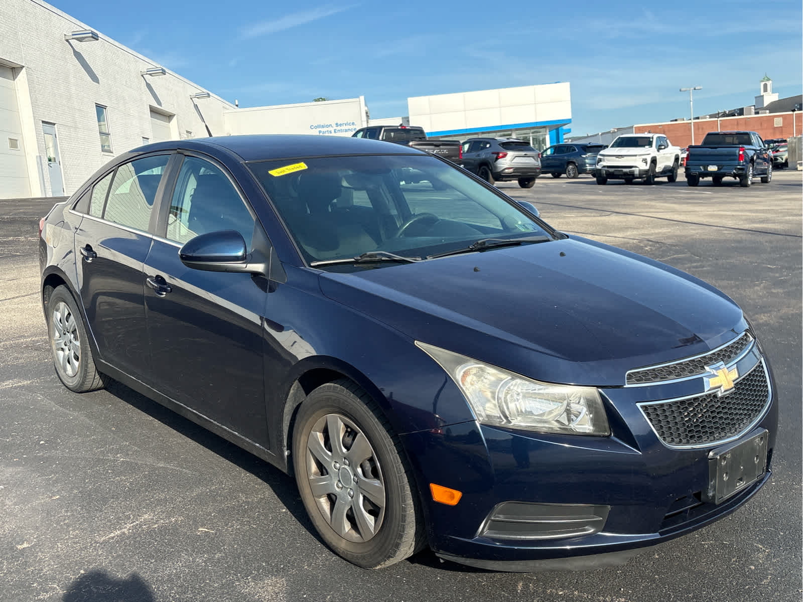 2011 Chevrolet Cruze Azul (Imperial Blue Metallic) Sedán Tracción delantera 6 velocidades Automática marcha alta