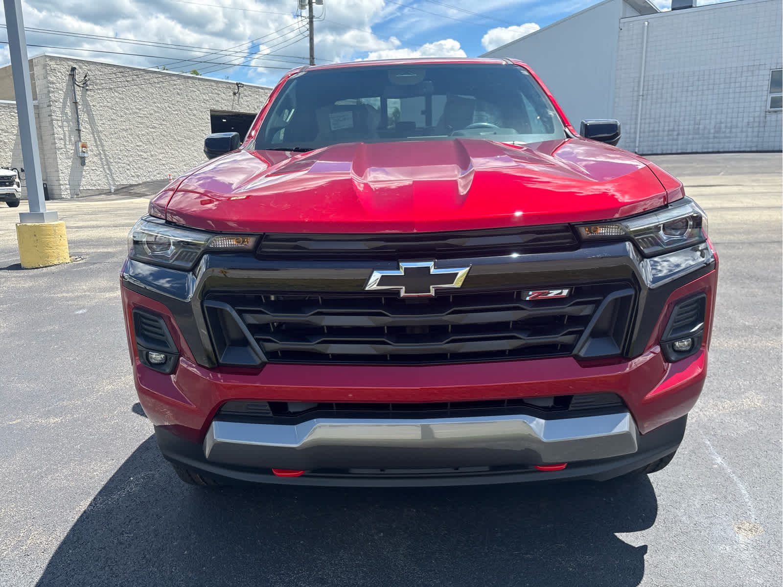 2026 Chevrolet Colorado Rojo (Radiant Red Tintcoat) Camioneta Todo terreno 8 velocidades Automática