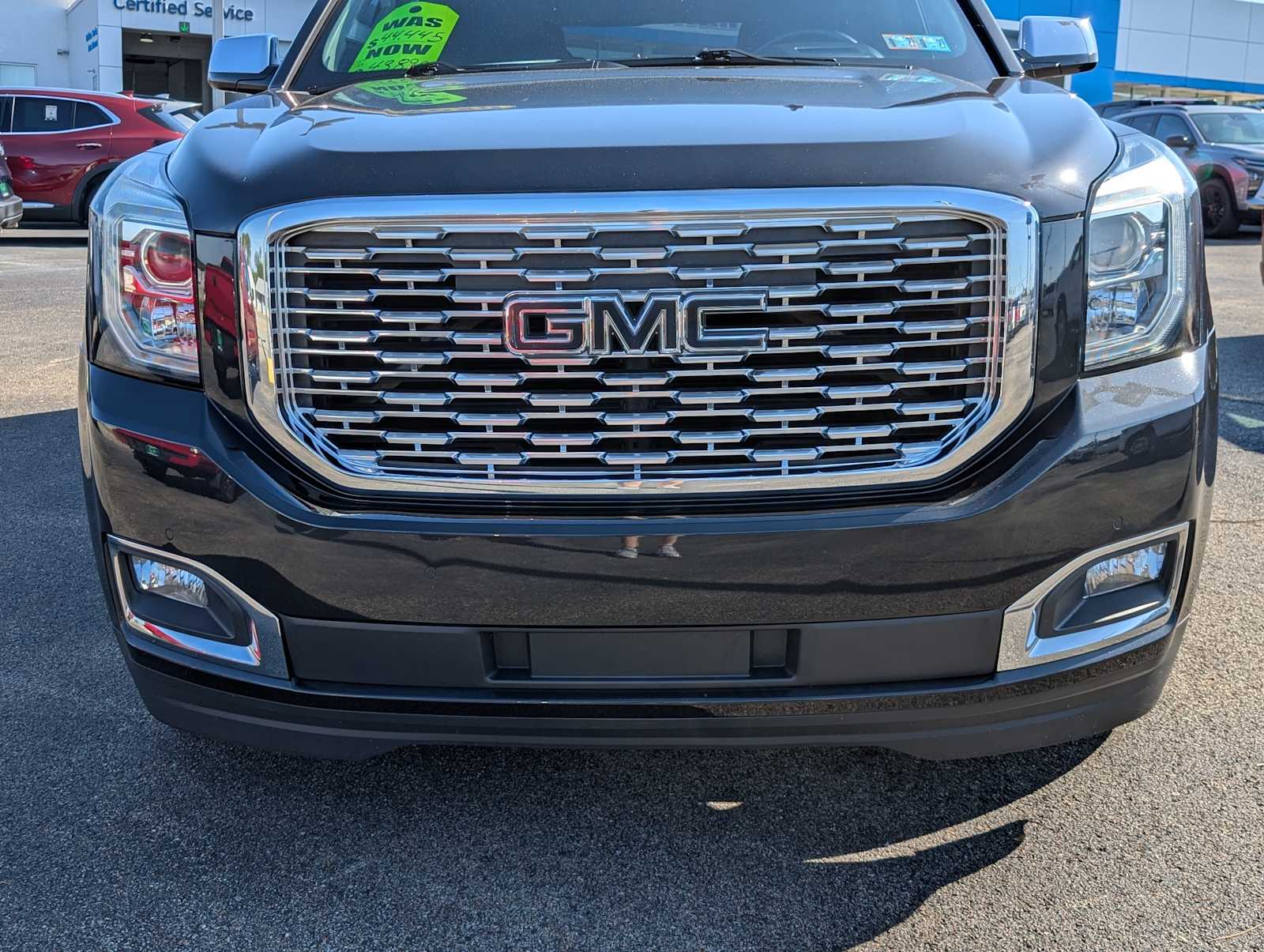 Carbon Black Metallic 2020 GMC Yukon XL SUV / Crossover Four-Wheel Drive Automatic