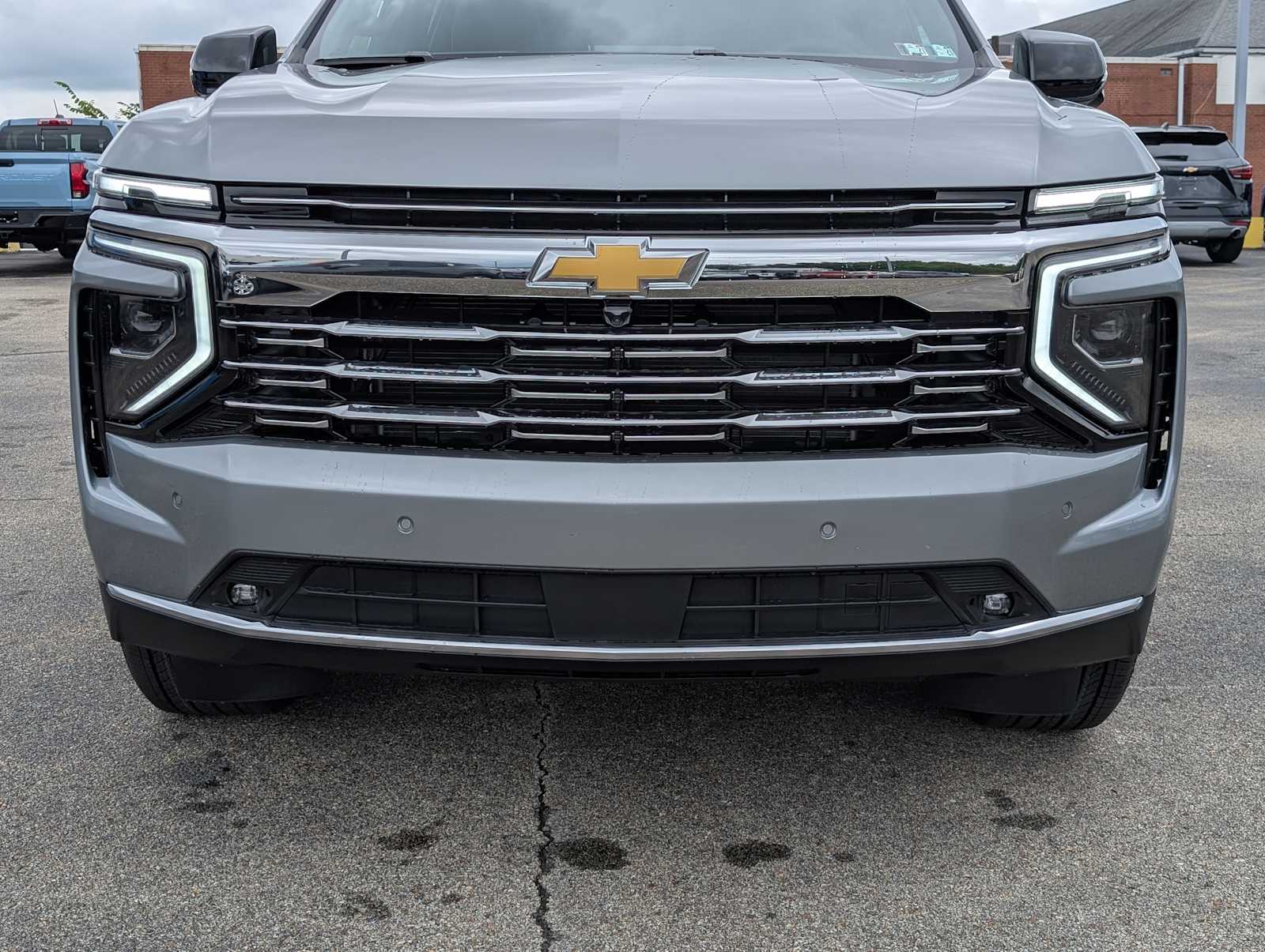 Sterling Gray Metallic 2026 Chevrolet Suburban SUV / Crossover Four-Wheel Drive Automatic