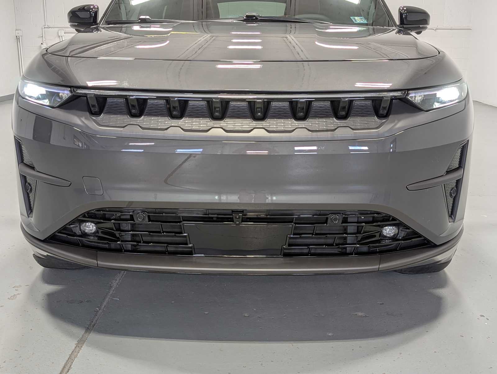  2025 Jeep Wagoneer S Launch Edition 4WD   