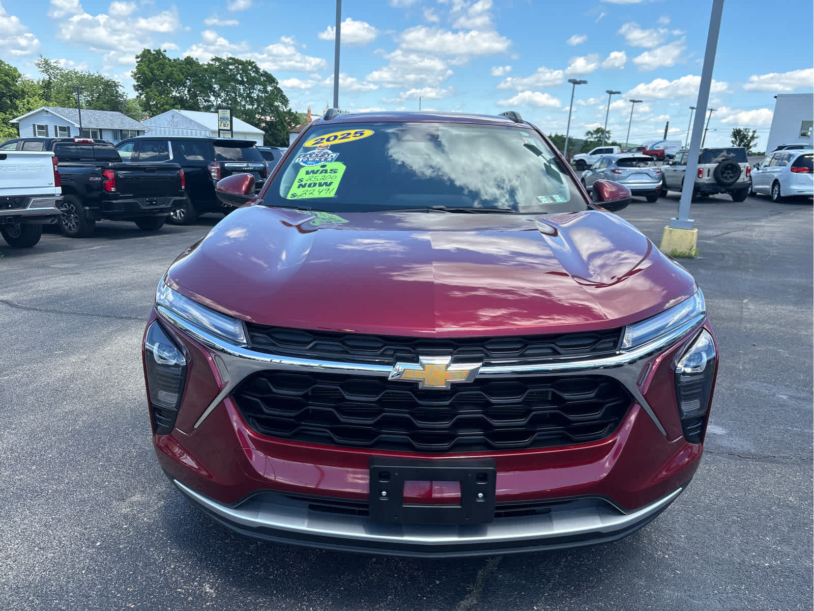 2025 Chevrolet Trax Rojo (Crimson Metallic) SUV/Crossover Tracción delantera 6 velocidades Automática