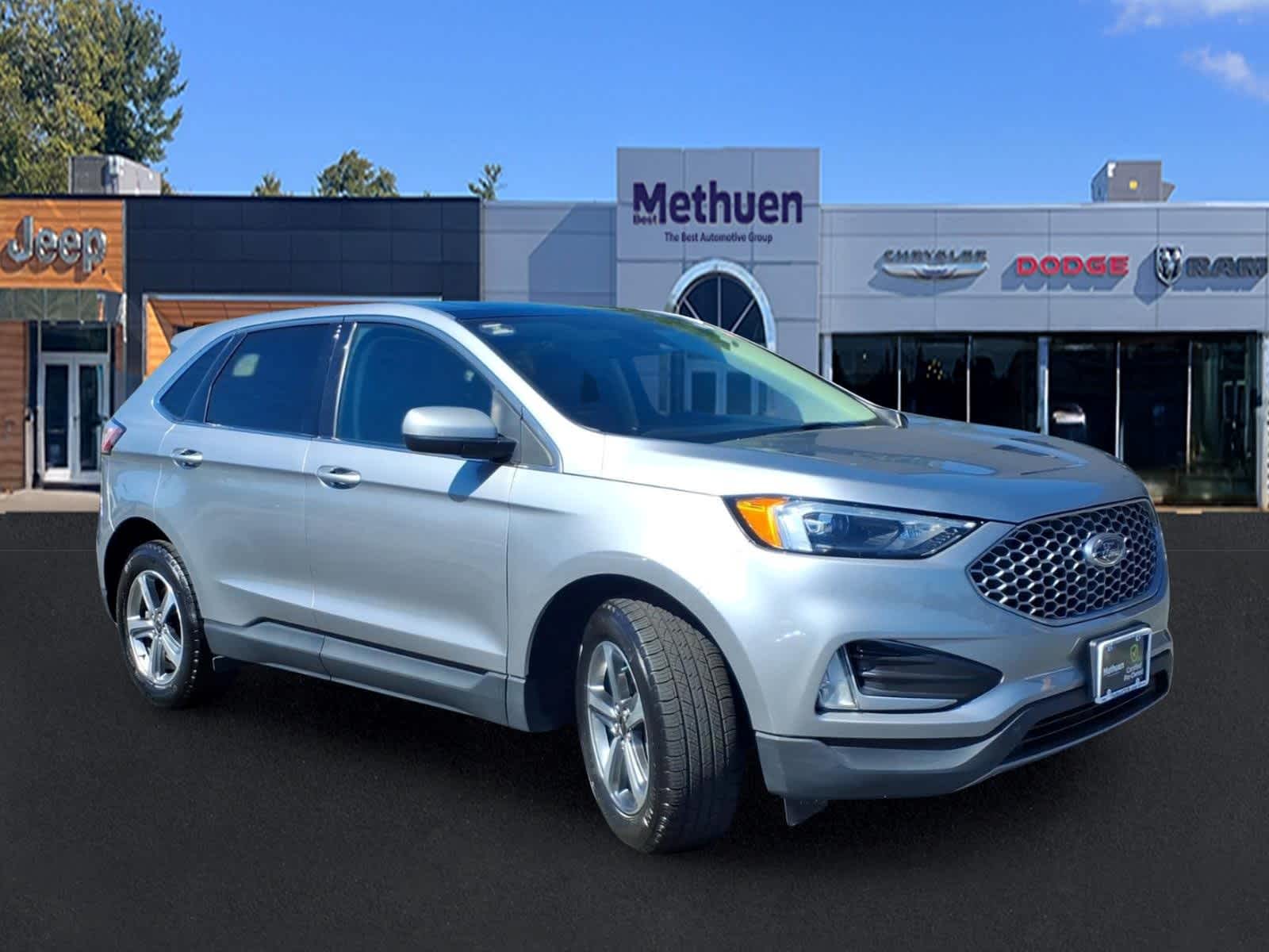 Iconic Silver 2023 Ford Edge SUV / Crossover All-Wheel Drive 8-Speed Automatic