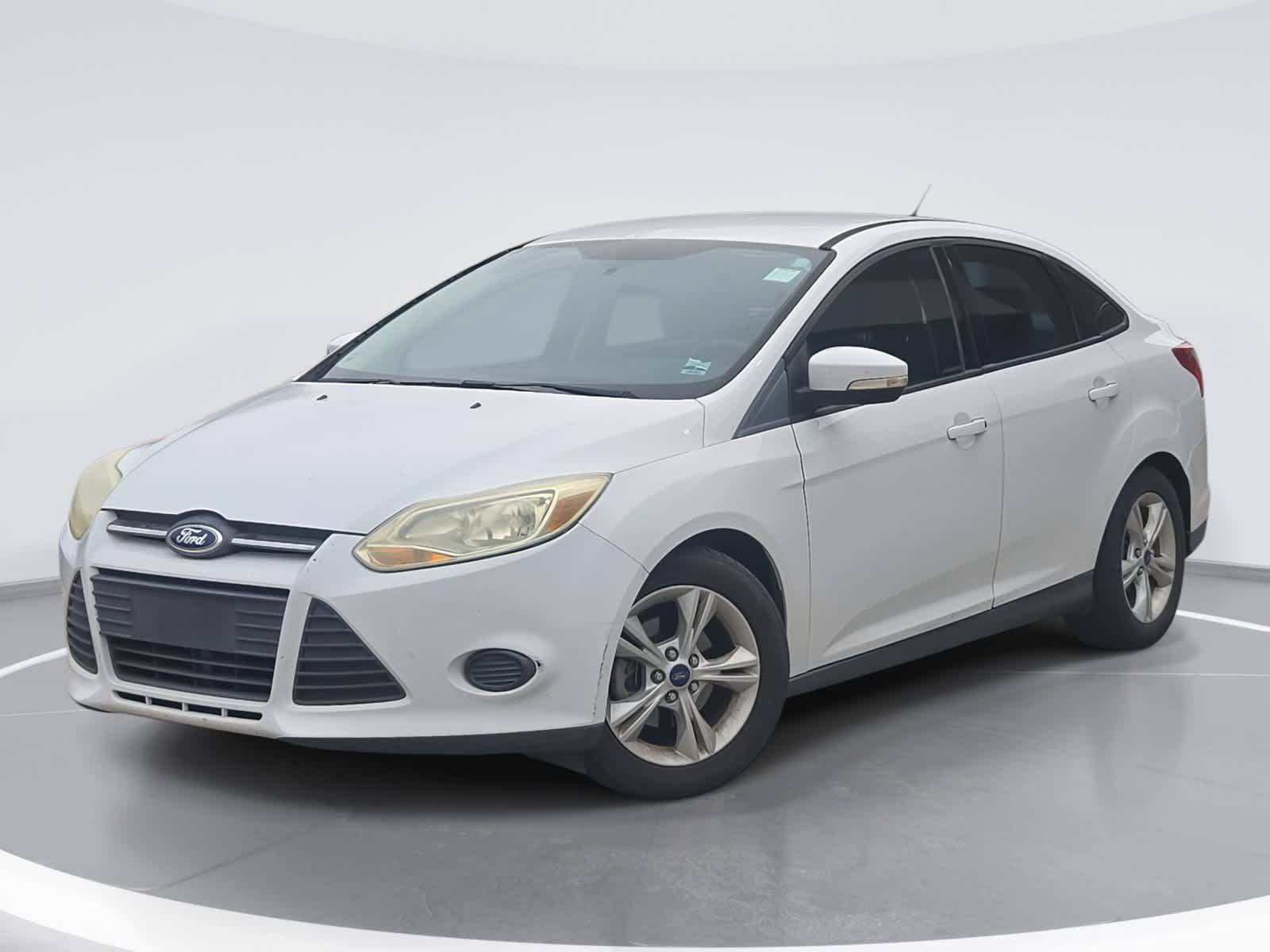 White 2014 Ford Focus Sedan Front-Wheel Drive Automatic