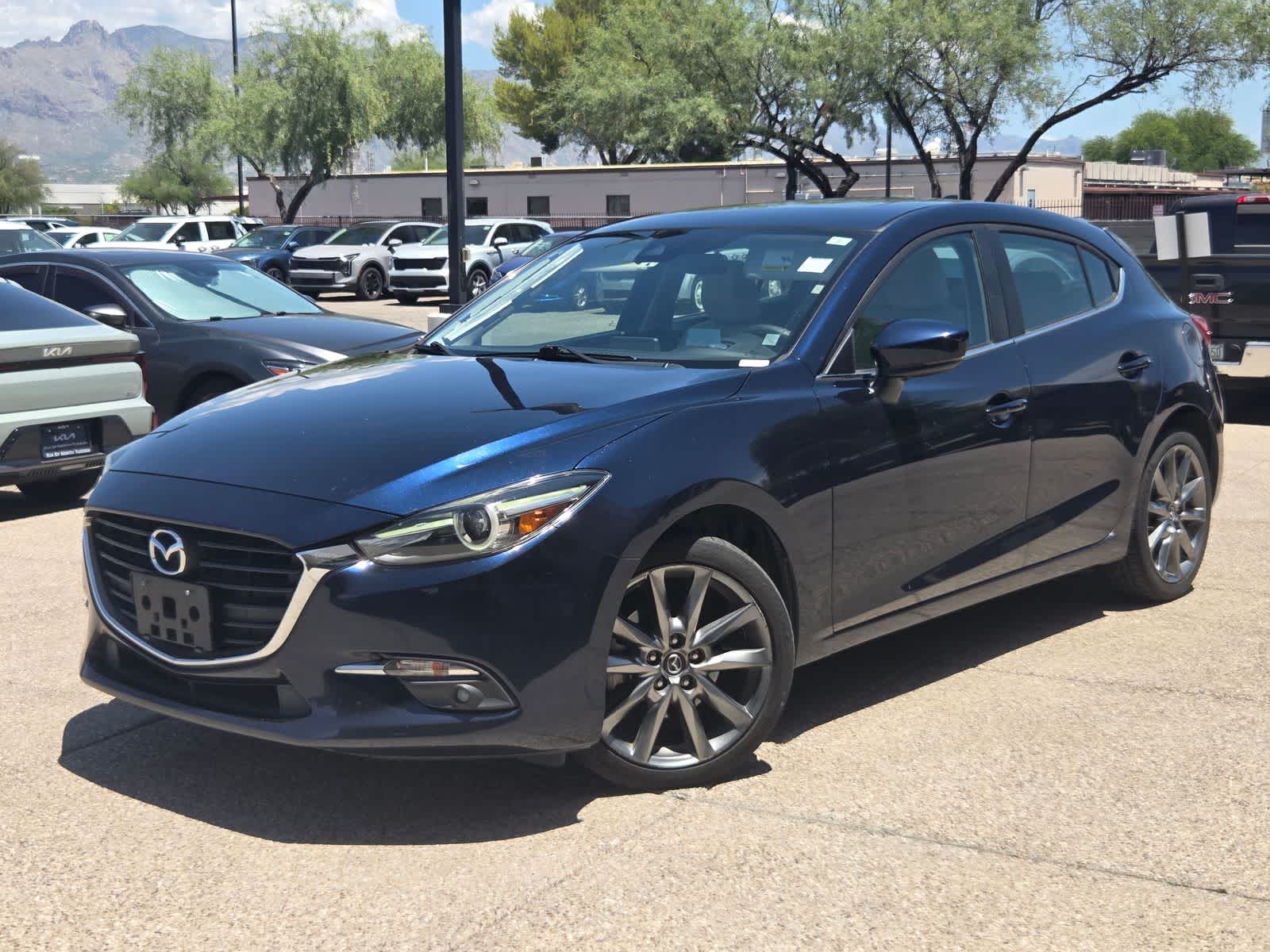  2018 Mazda MAZDA3 Grand Touring Hatchback   