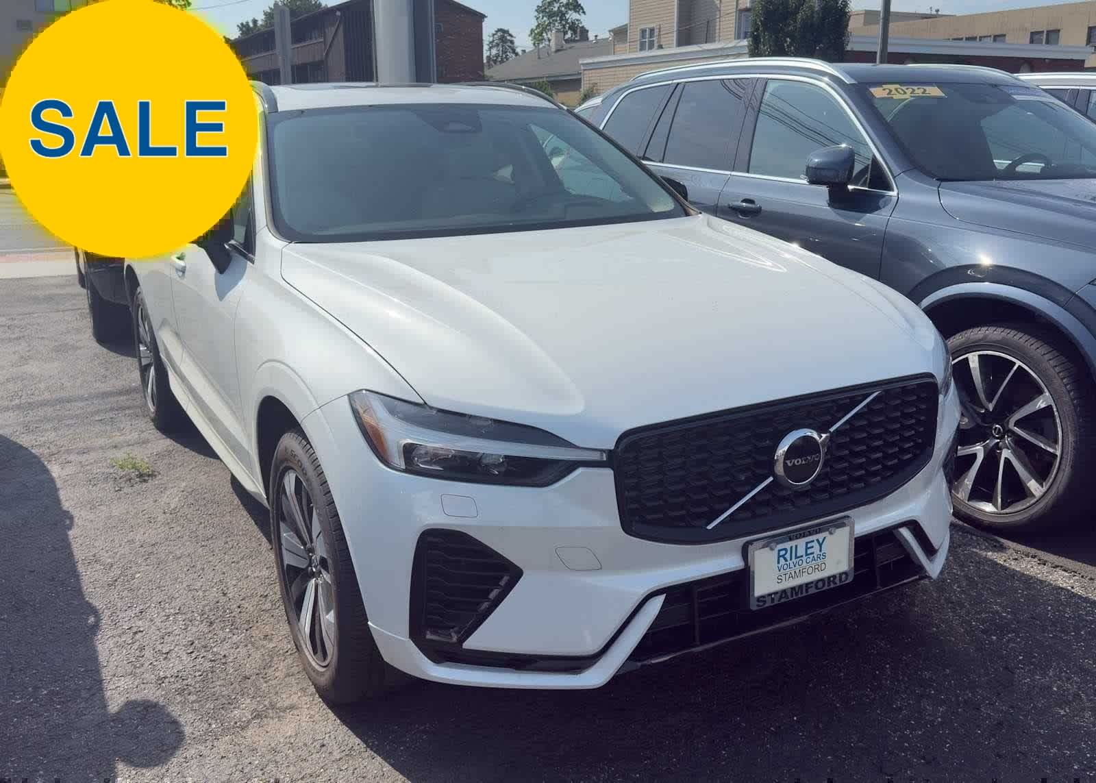 CRYSTAL WHITE 2025 Volvo XC60 SUV / Crossover All-Wheel Drive 8-Speed Automatic