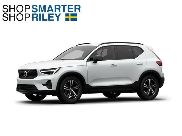CRYSTAL WHITE 2026 Volvo XC40 SUV / Crossover All-Wheel Drive 8-Speed Automatic