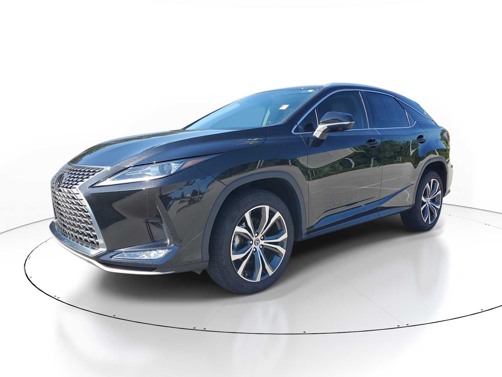 View vehicle photo 3