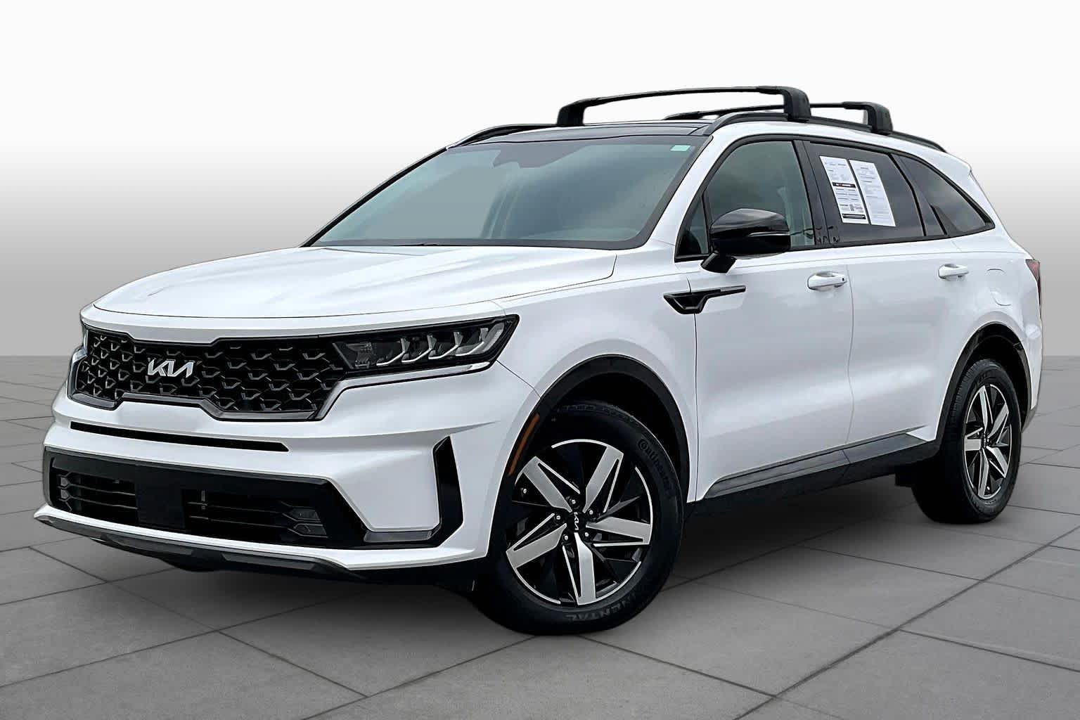 Glacial White Pearl 2023 Kia Sorento SUV / Crossover Front-Wheel Drive 8-Speed Automatic