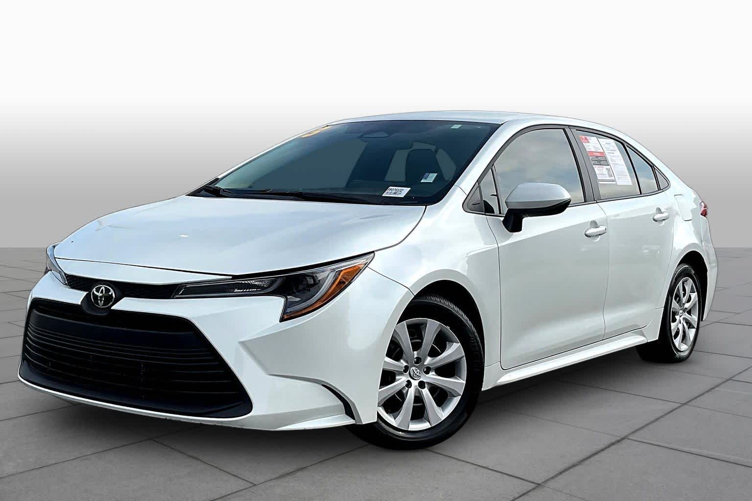White (Wind Chill Pearl) 2023 Toyota Corolla Sedan Front-Wheel Drive Continuously Variable Transmission