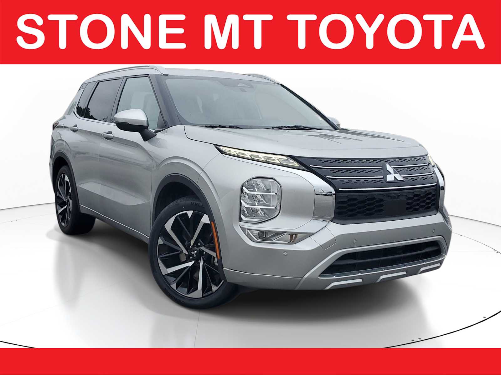  2022 Mitsubishi Outlander SEL FWD   