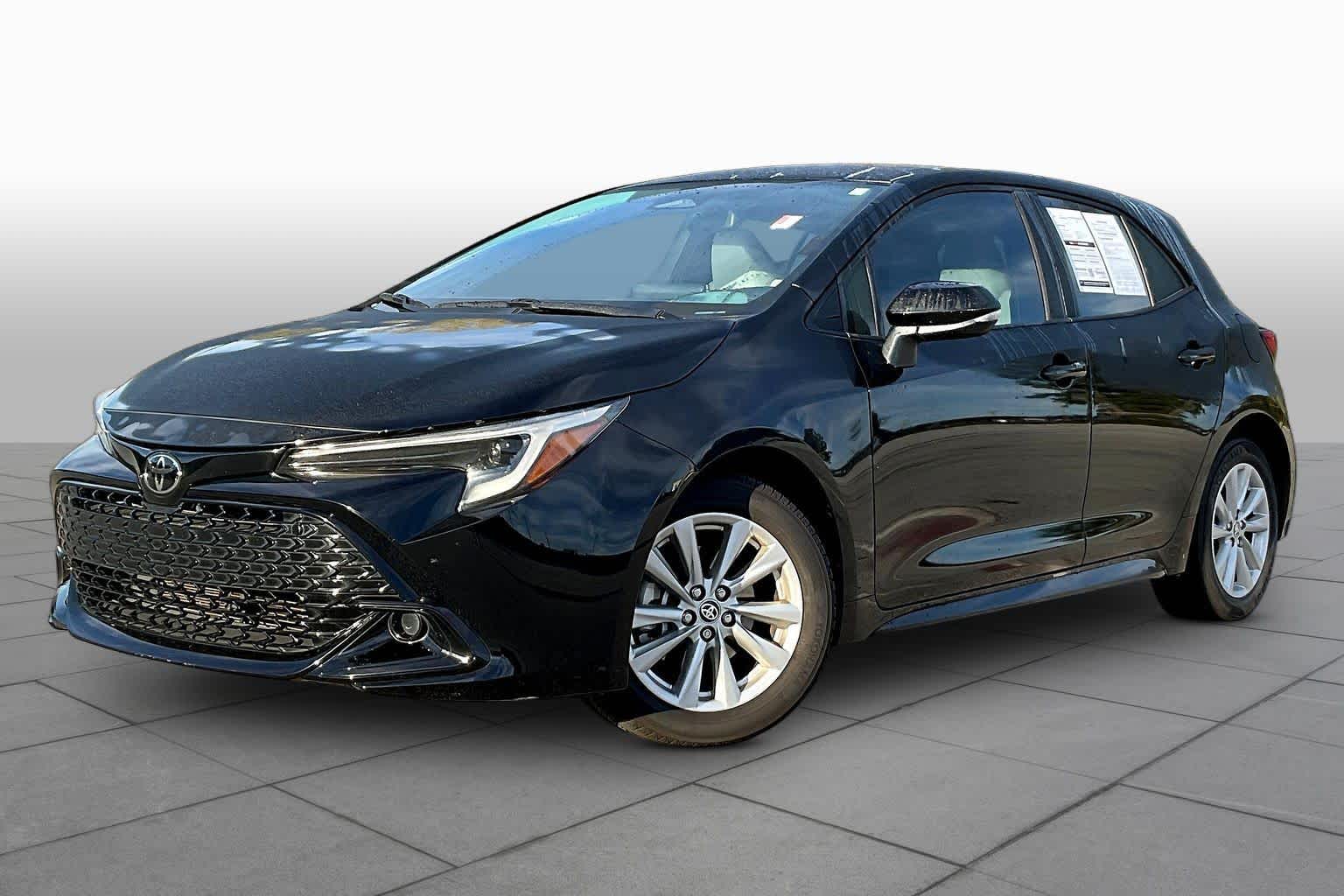 2024 Toyota Corolla Hatchback SE FWD