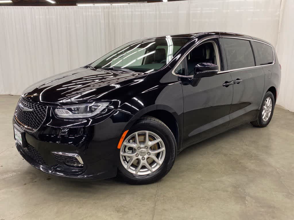 2024 Chrysler Pacifica