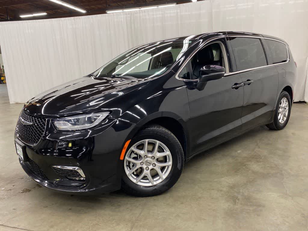 2023 Chrysler Pacifica