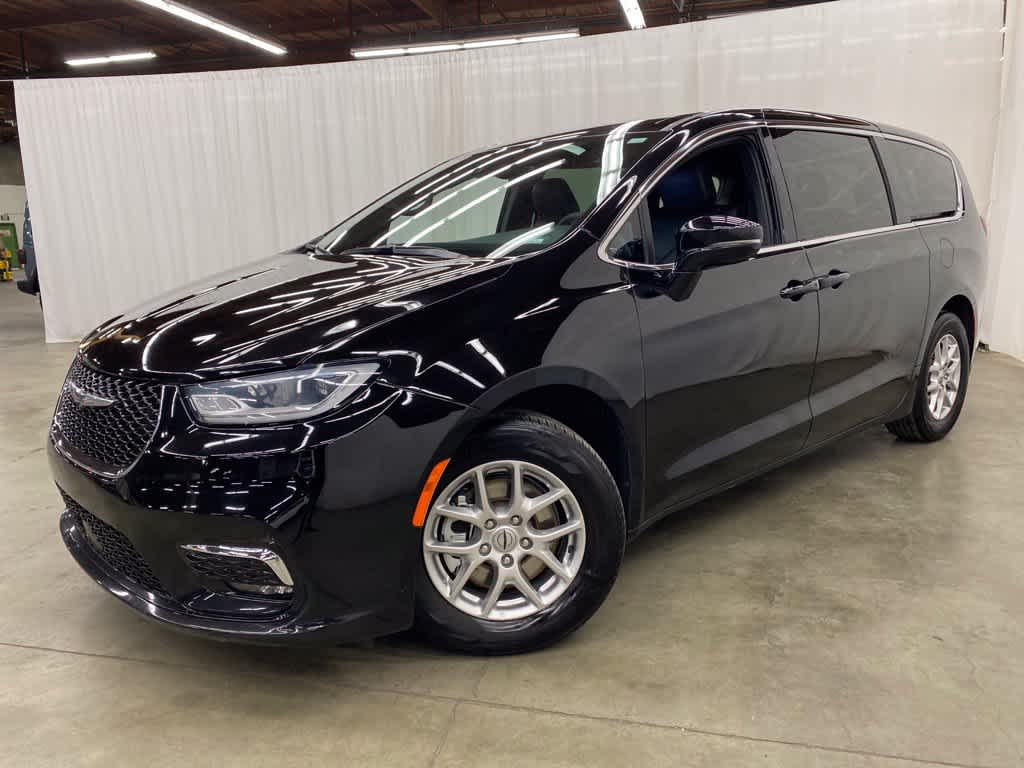 2025 Chrysler Pacifica