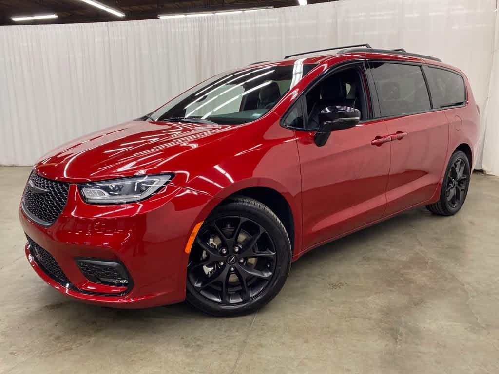 2025 Chrysler Pacifica