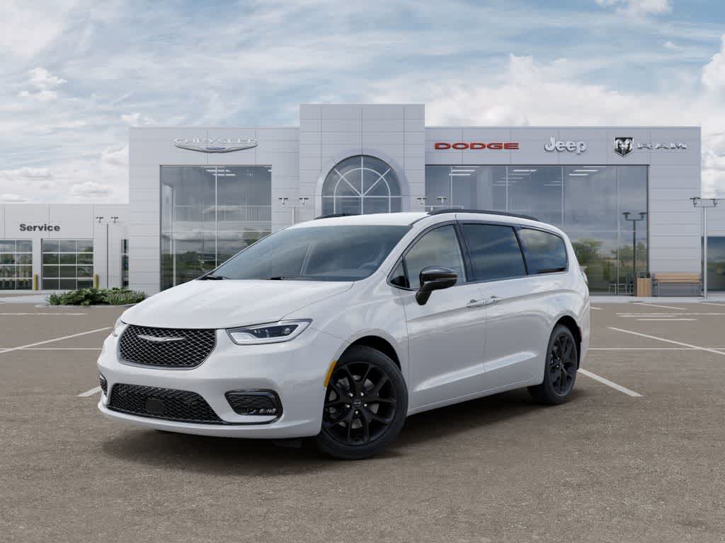 2026 Chrysler Pacifica