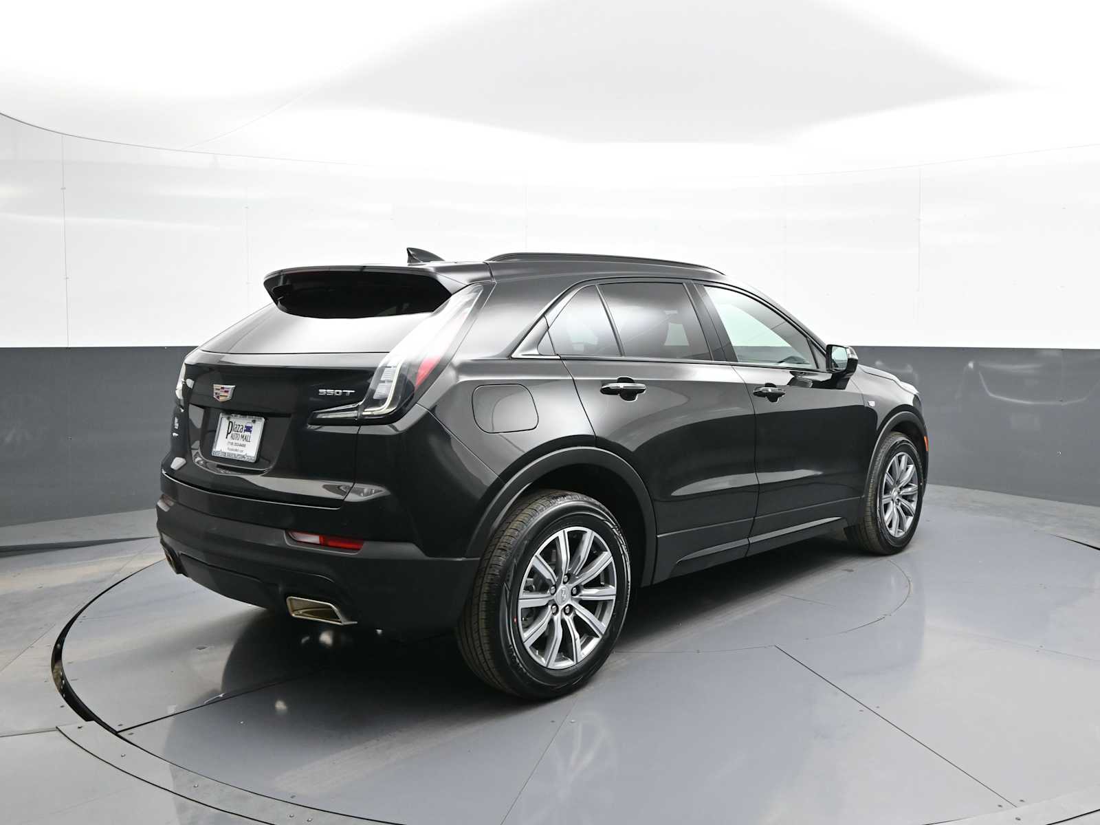 View vehicle photo 6