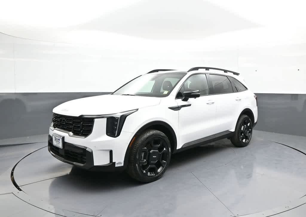 Glacial White Pearl 2024 Kia Sorento SUV / Crossover All-Wheel Drive 8-Speed Automatic