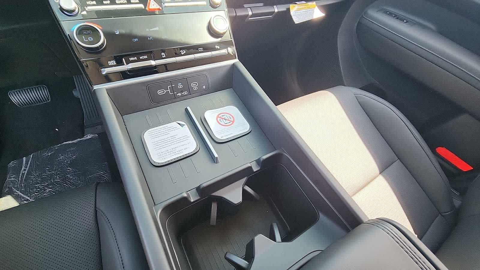 2026 Hyundai Santa Fe SEL - Photo 17