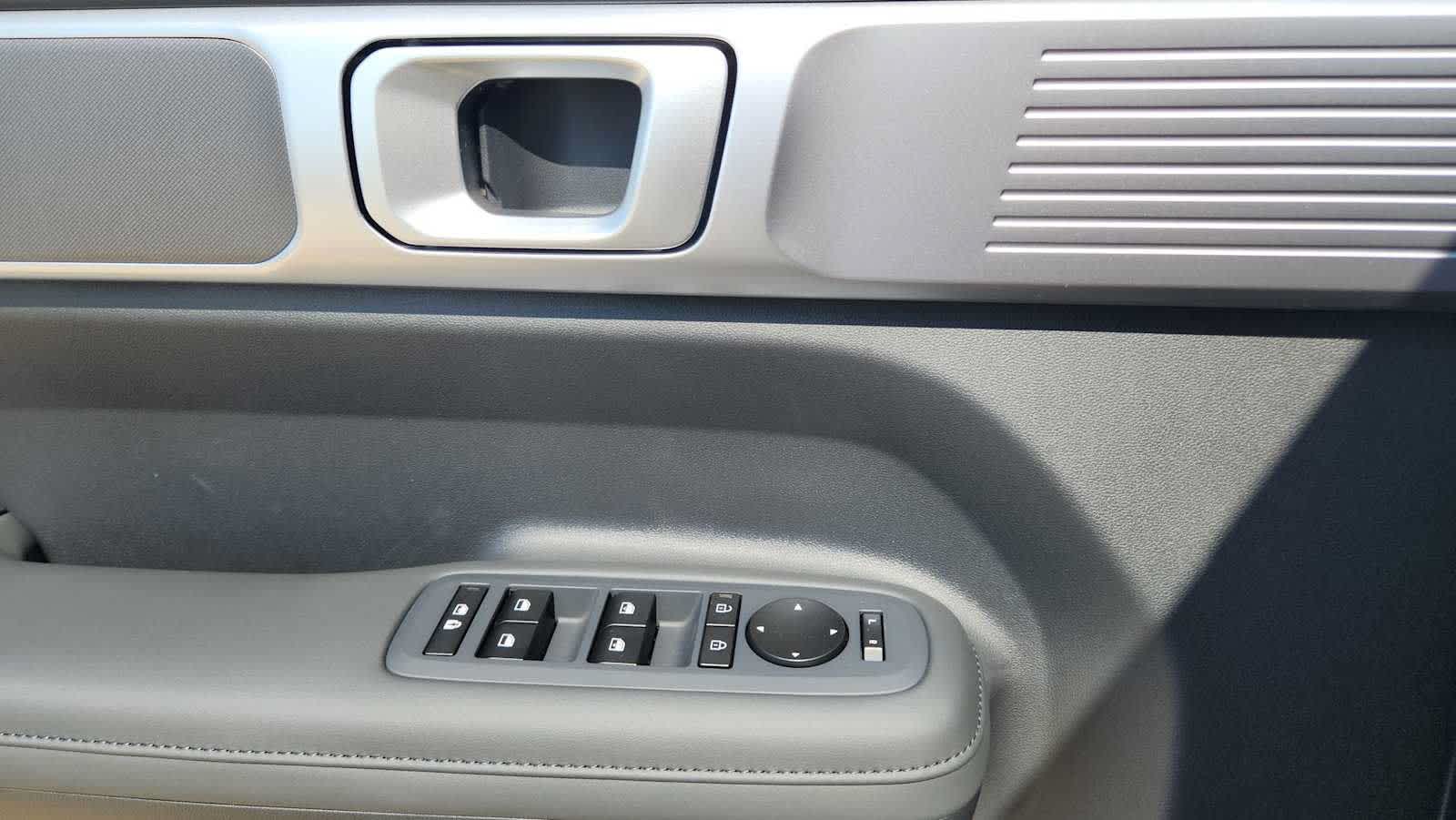 2026 Hyundai Santa Fe SEL - Photo 14