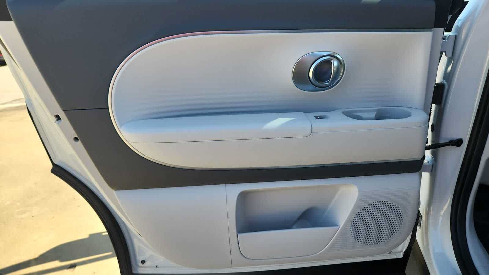 2026 Hyundai IONIQ 9 SE - Photo 26
