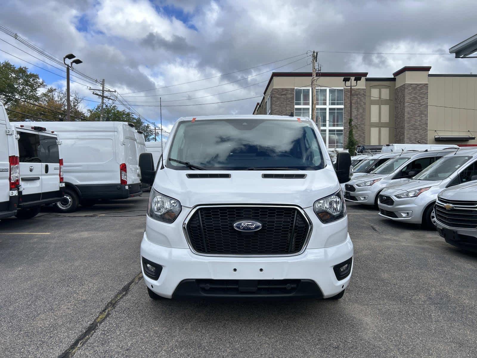 2024 Oxford White Ford Transit Passenger XLT RWD Van
