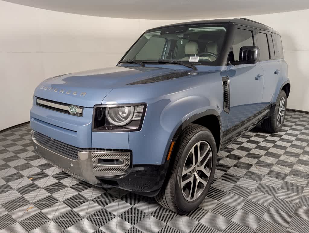 Pre-Owned 2023 Land Rover Defender SE Pre-Owned 2023 Land Rover Defender SE