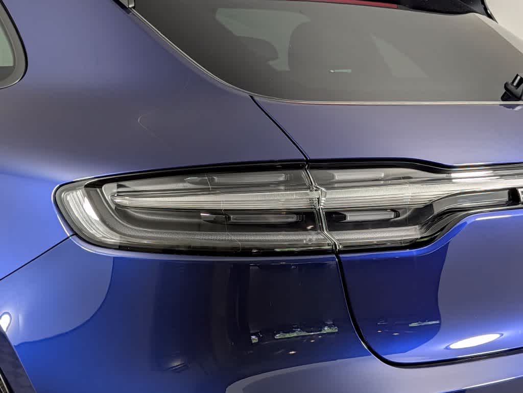 New 2026 1A/Gentian Blue Porsche  image 16