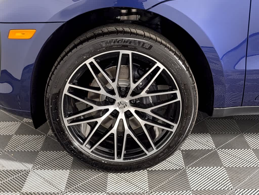 New 2026 1A/Gentian Blue Porsche  image 11