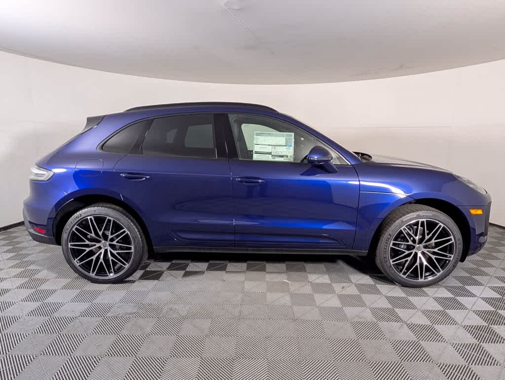 New 2026 1A/Gentian Blue Porsche  image 8
