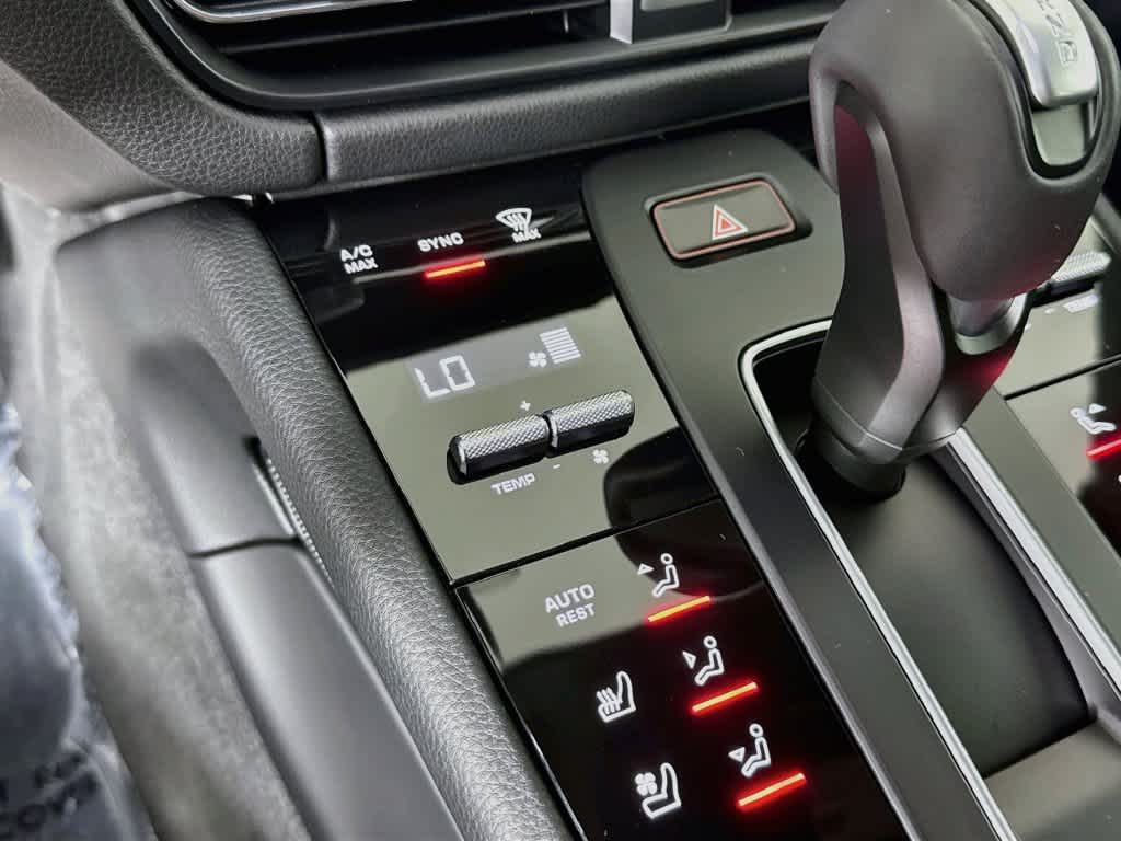 New 2026 0Q/Whit Porsche GTS image 25