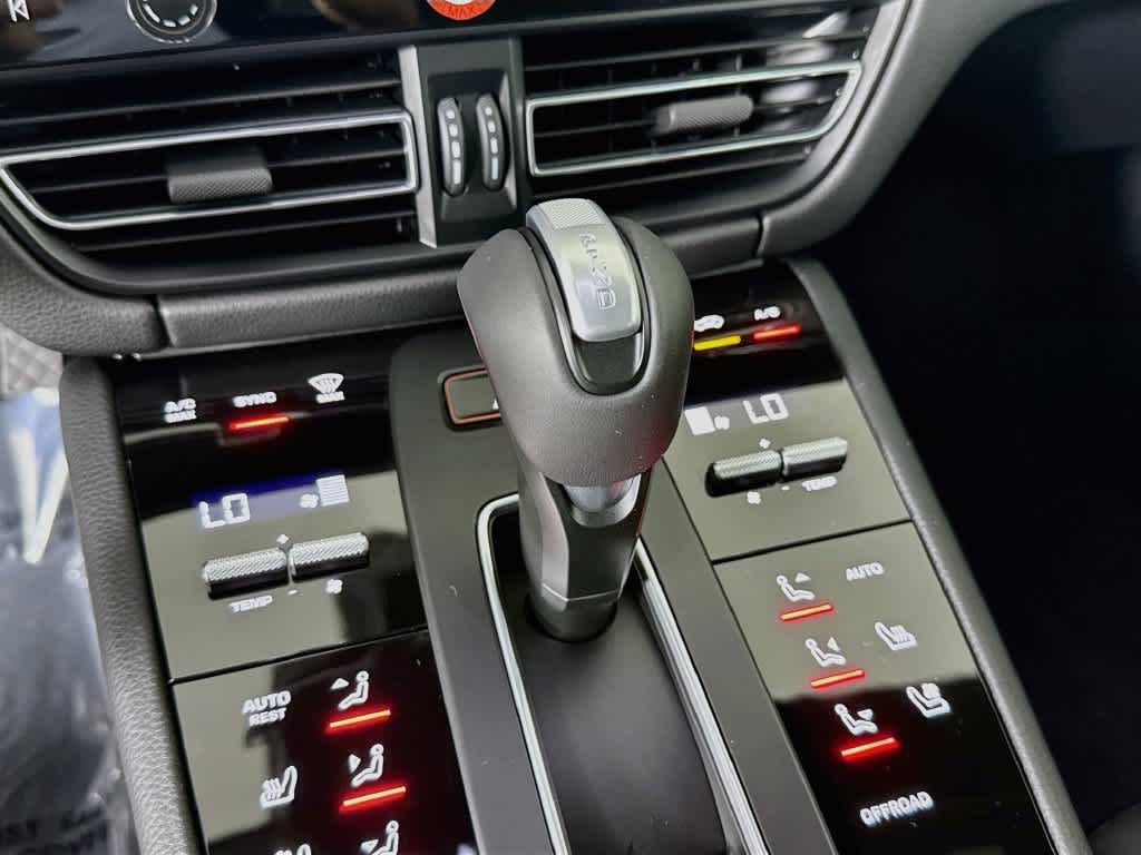 New 2026 0Q/Whit Porsche GTS image 26