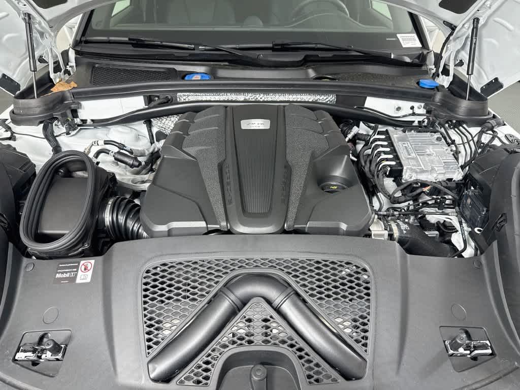 New 2026 0Q/Whit Porsche GTS image 21