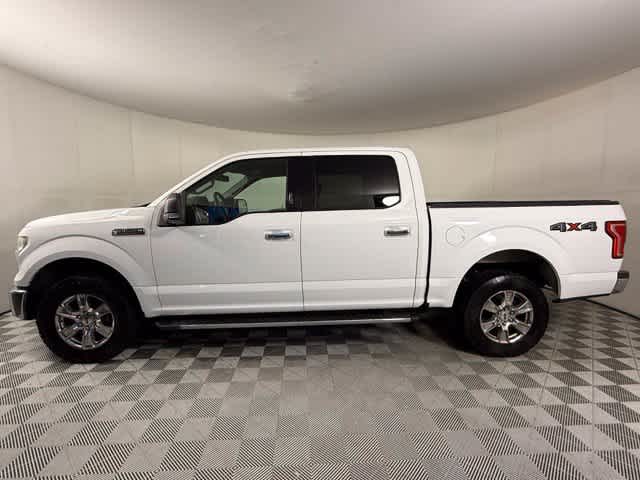 Used 2016 Oxford White Ford XLT image 3