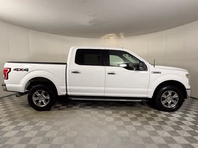 Used 2016 Oxford White Ford XLT image 9