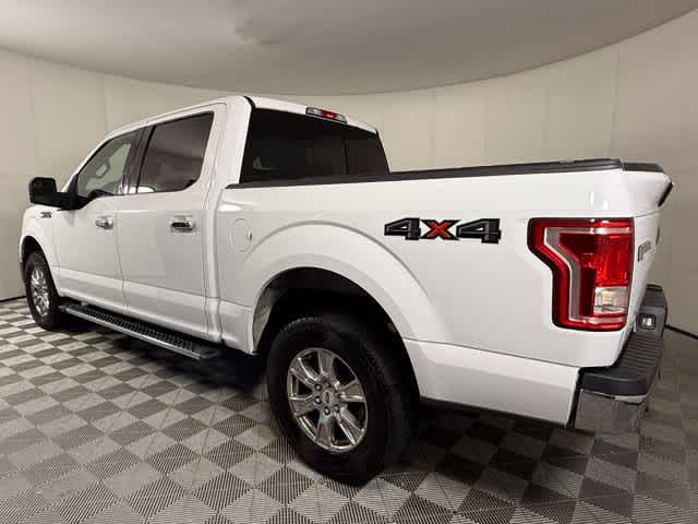 Used 2016 Oxford White Ford XLT image 4