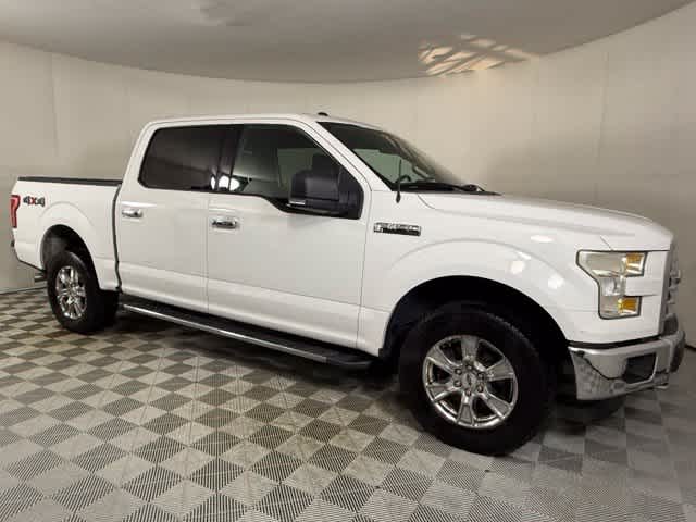 Used 2016 Oxford White Ford XLT image 10
