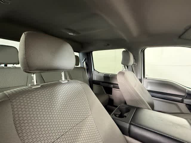 Used 2016 Oxford White Ford XLT image 30