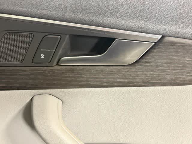 Used 2018 BLUE/GRAY Audi Premium image 22
