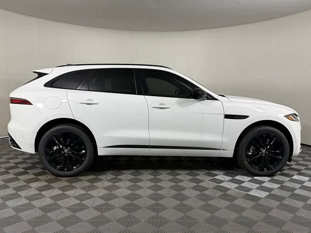 New 2026 Fuji White Jaguar R-Dynamic S image 7