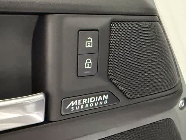 New 2026 Borasco Grey Land Rover X image 23