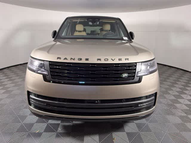 New 2026 Batumi Gold Land Rover SE image 10