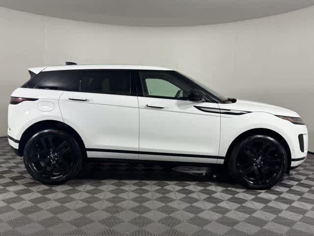 Certified Used 2026 Fuji White Land Rover Core S image 9