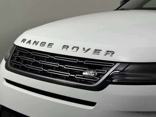 Certified Used 2026 Fuji White Land Rover Core S image 12