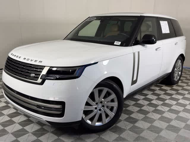 Fuji White 2025 Land Rover Range Rover SUV / Crossover All-Wheel Drive 8-Speed Automatic