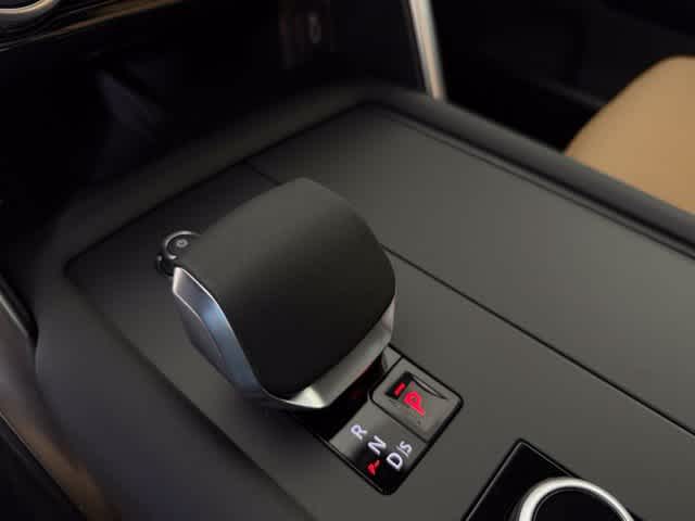 New 2026 Fuji White Land Rover Dynamic SE image 21