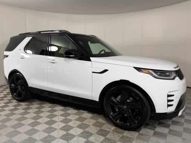 New 2026 Fuji White Land Rover Dynamic SE image 10