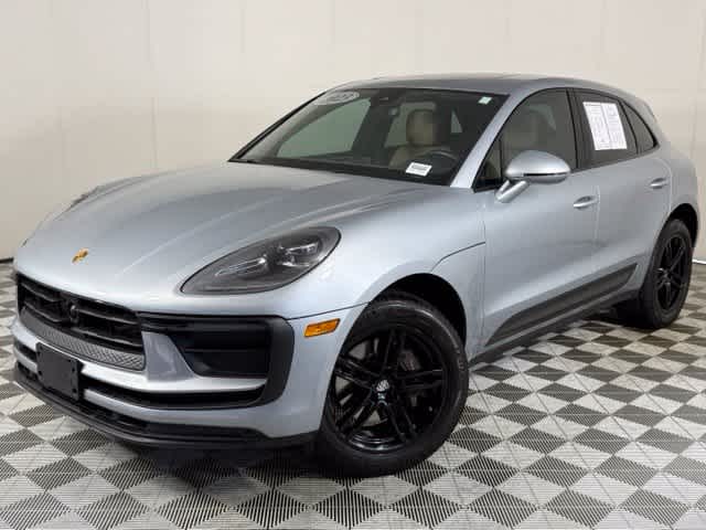 2023 Porsche Macan